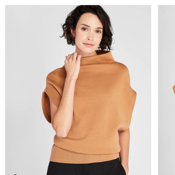 Club Monaco Sweaters - Club Monaco Sweater NWT